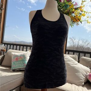 Lululemon Cool Racer Back Women's Black Camouflage Tank Top
